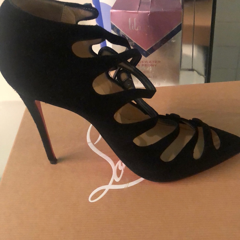 Only worn once , accepting offers